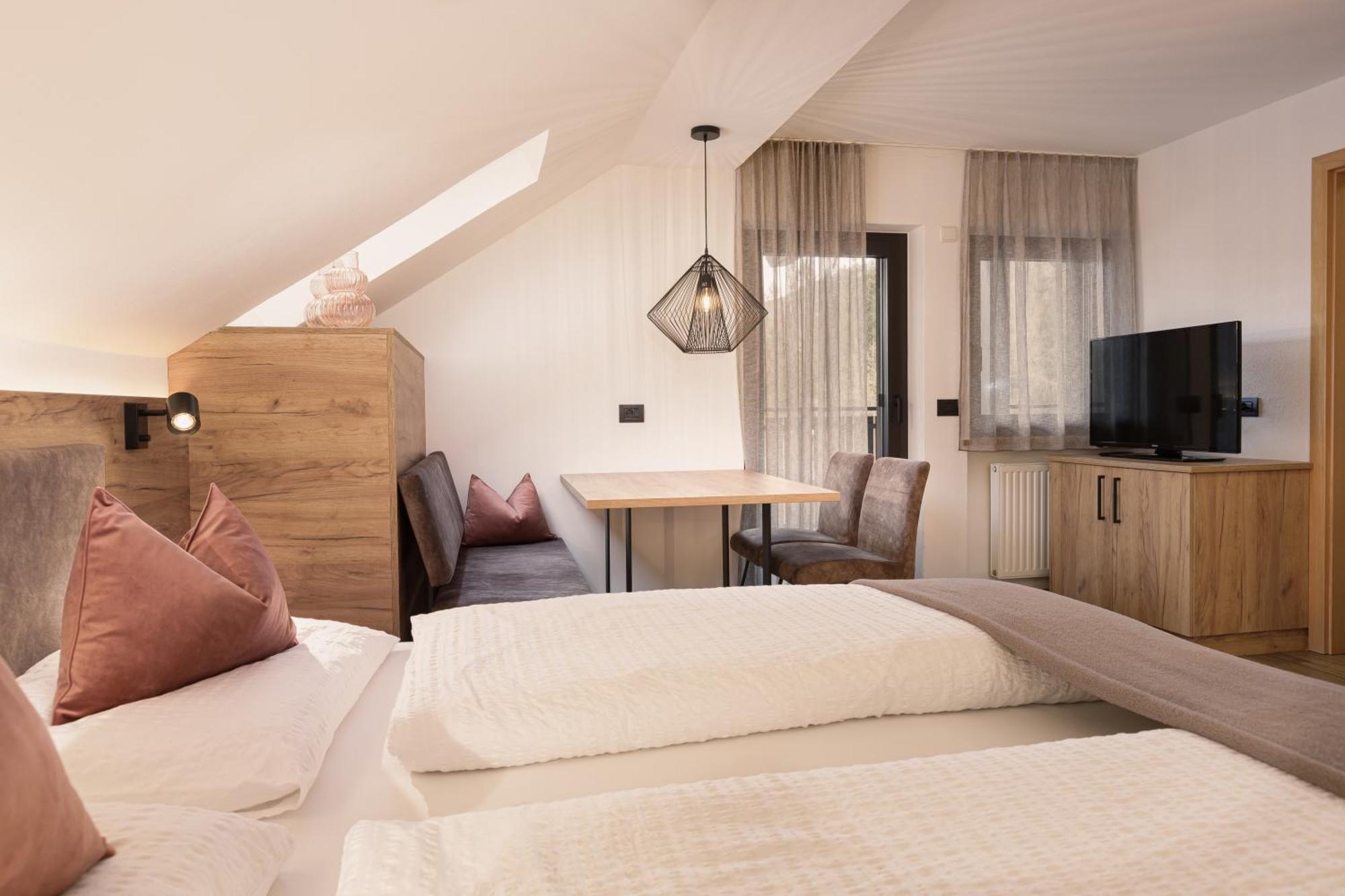 Family Aparthotel Winklwiese Olang Экстерьер фото